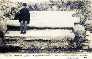 BONE - HIPPONE - PROPRIETE CHEVILLOT - MOSAIQUES PUNIQUES ET COLONNES ROMAINES - 1906